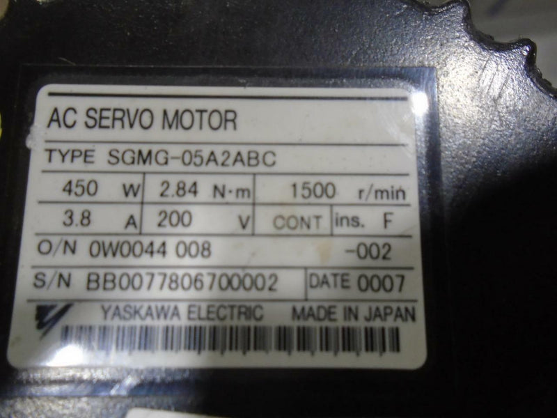 YASKAWA AC SERVO MOTOR SGMG-05A2ABC