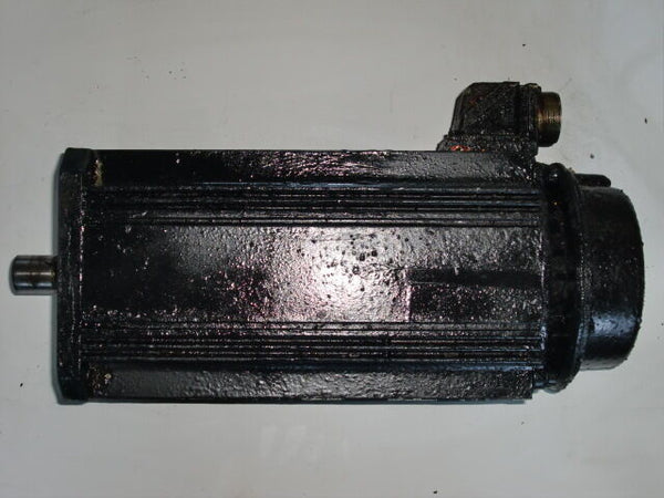 INDRAMAT 3-PHASE INDUCTION MOTOR     2AD100C-B05CB4-AS03-CC2N1